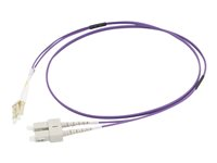 C2G 20m LC/SC OM4 LSZH Fibre Patch - Purple - Cable de interconexión - LC de modos múltiples (M) a modo múltiple SC (M) - 20 m - fibra óptica - impresión a dos caras - 50/125 micras - OM4 - púrpura 81766